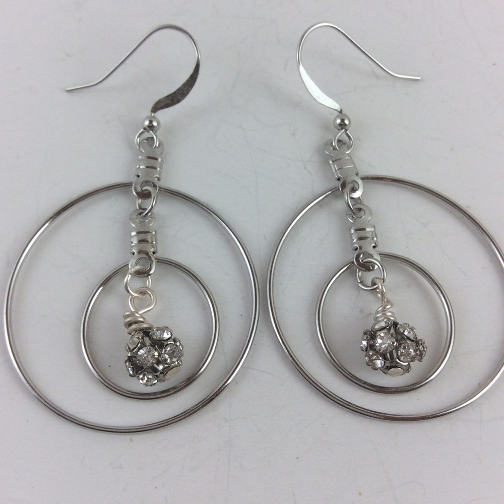 Silver tone hoops - Picture 3 of 4